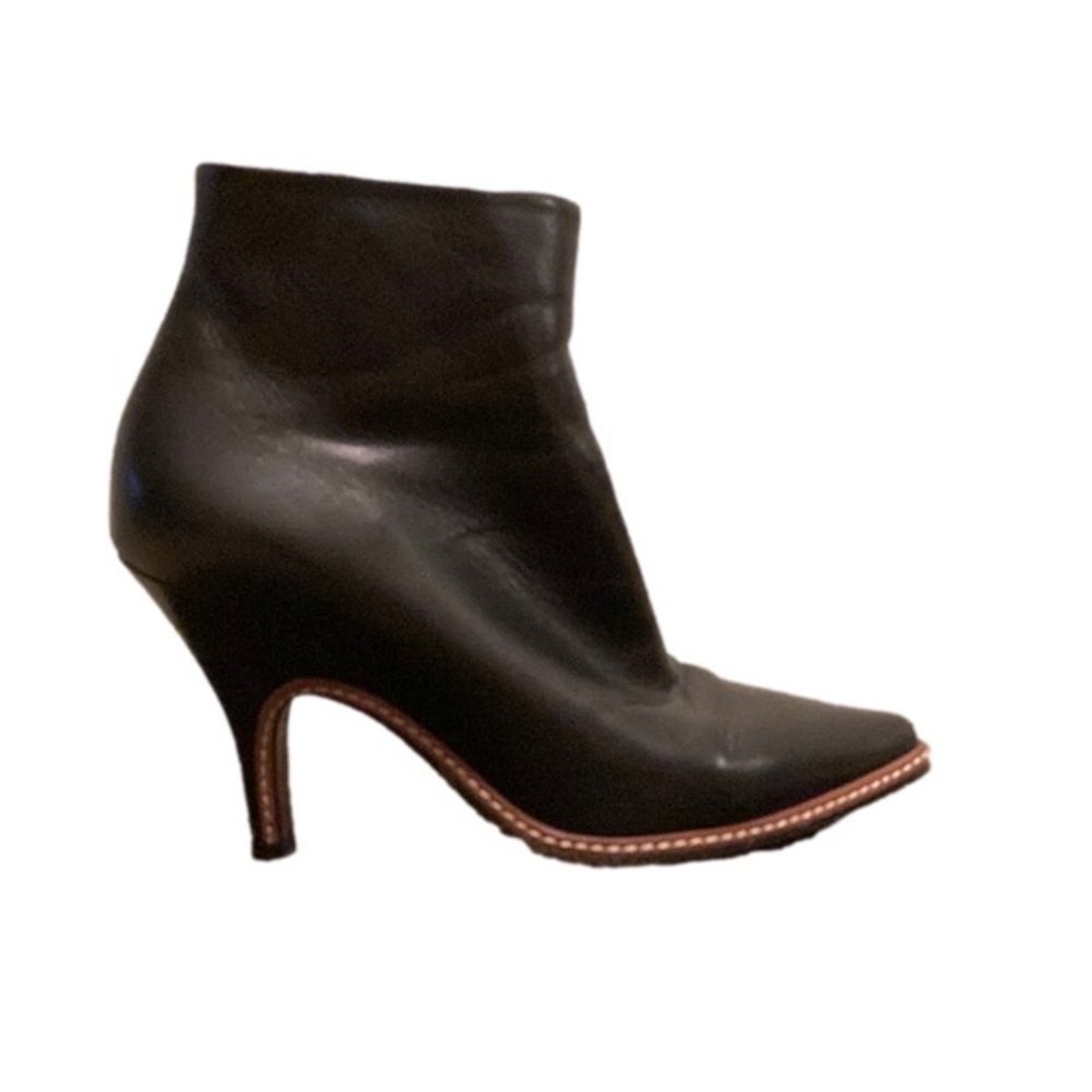 Maison Martin Margiela Pointed Toe Leather Ankle Boots